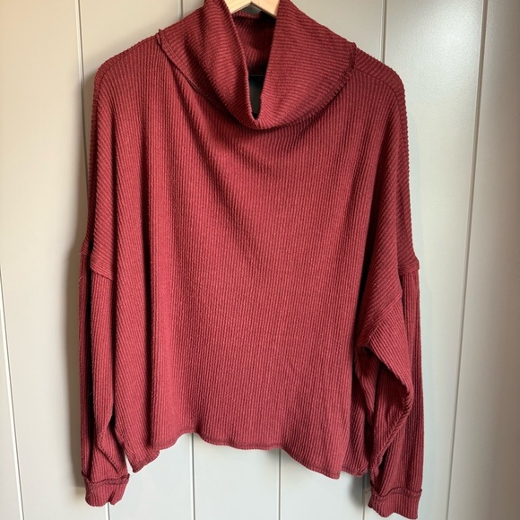 BKE Buckle Brushed Knit Ribbed Turtleneck Red Rust Color Size Small Open Back - Picture 4 of 11